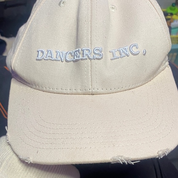 Cream Baseball Cap - Picture 4 of 4